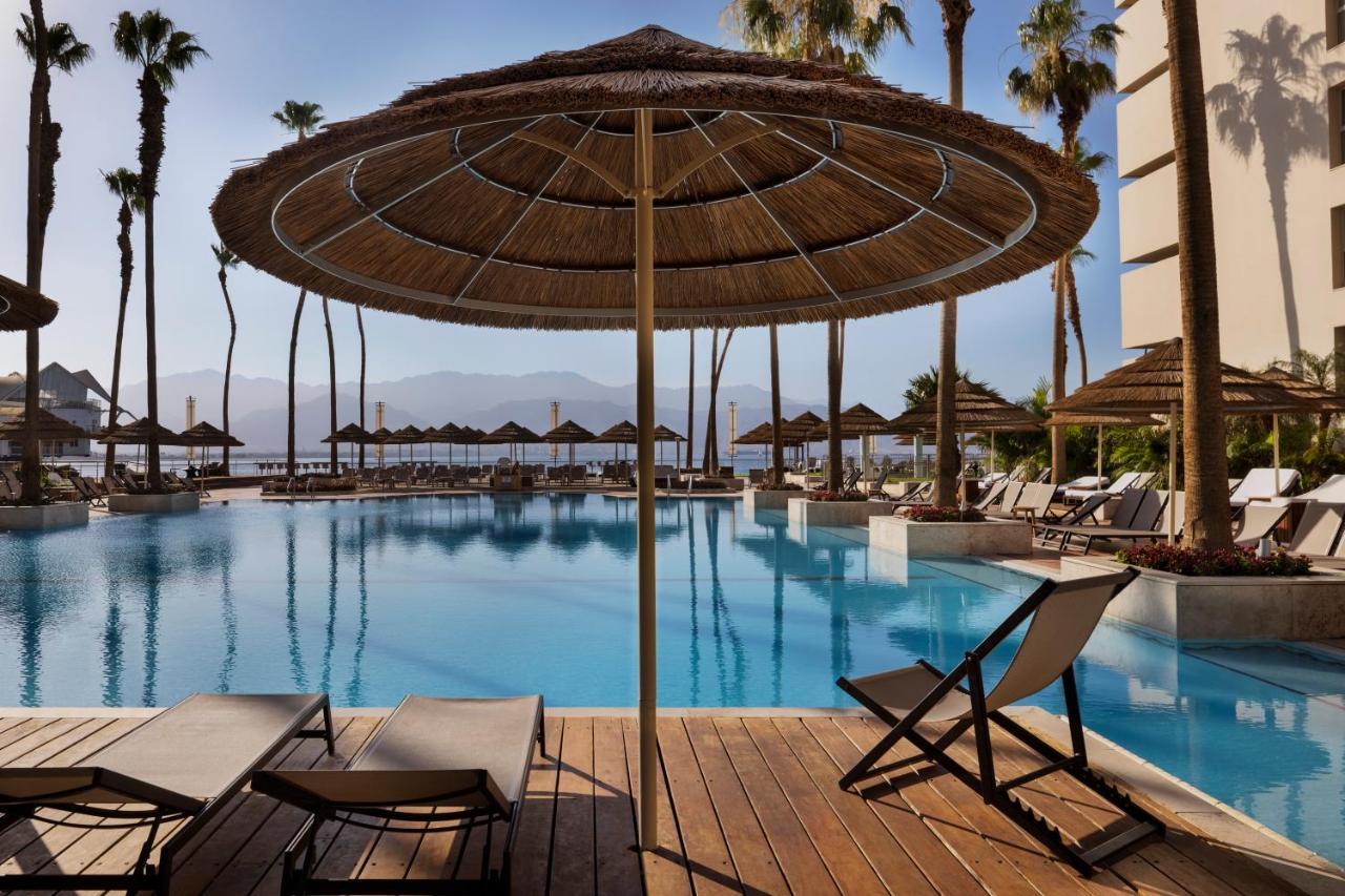 Aria Hotell Eilat Exteriör bild Pool at the Grand Resort