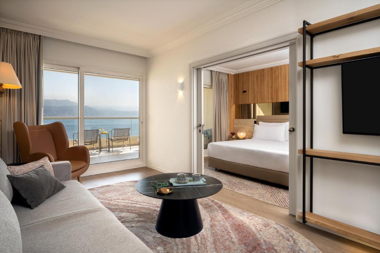Aria Hotell Eilat Exteriör bild Suite