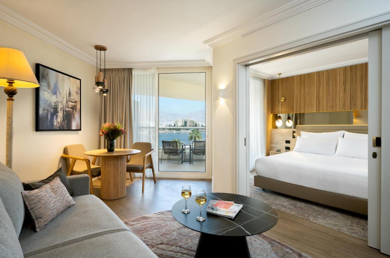 Aria Hotell Eilat Exteriör bild Suite