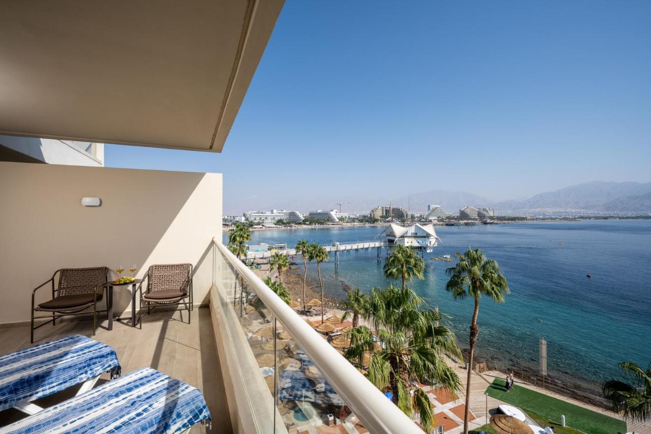 Aria Hotell Eilat Exteriör bild Balcony view of San Diego Bay